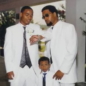 Meet your Posher, Avery